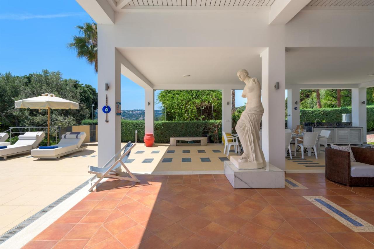 Grande Dame Villa Of Rhodes Asgourou Extérieur photo